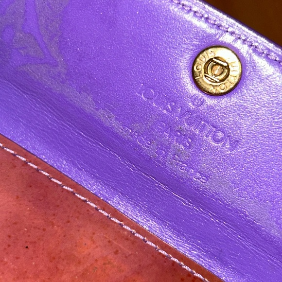 Authentic Louis Vuitton Ludlow Patent Leather Wallet
Card Case - Picture 9 of 16